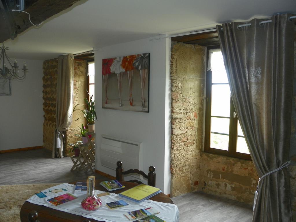 Chateau De La Saone Lens-Lestang Δωμάτιο φωτογραφία